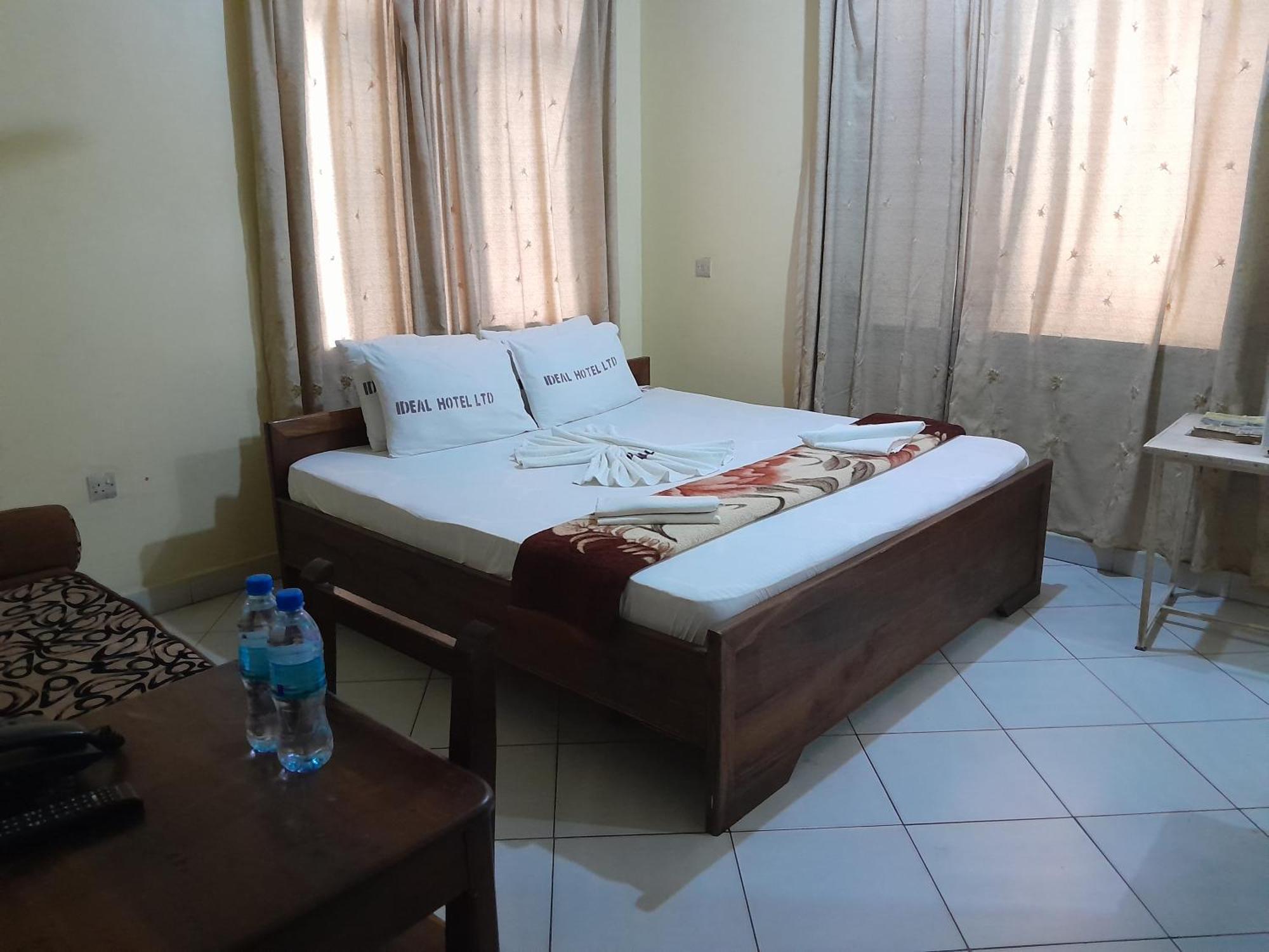 Hotel Ideal Dar es Salaam Exteriör bild