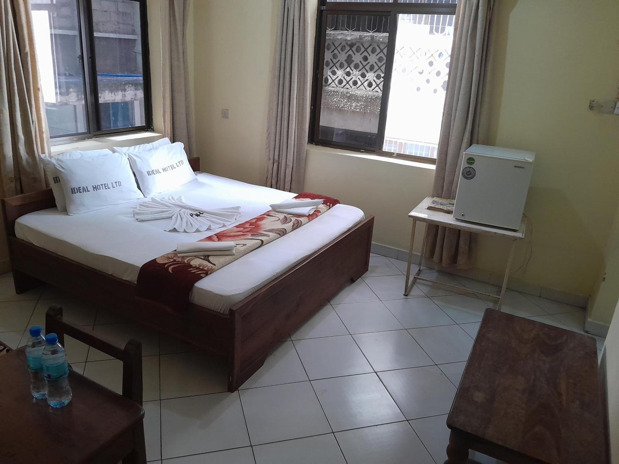 Hotel Ideal Dar es Salaam Exteriör bild