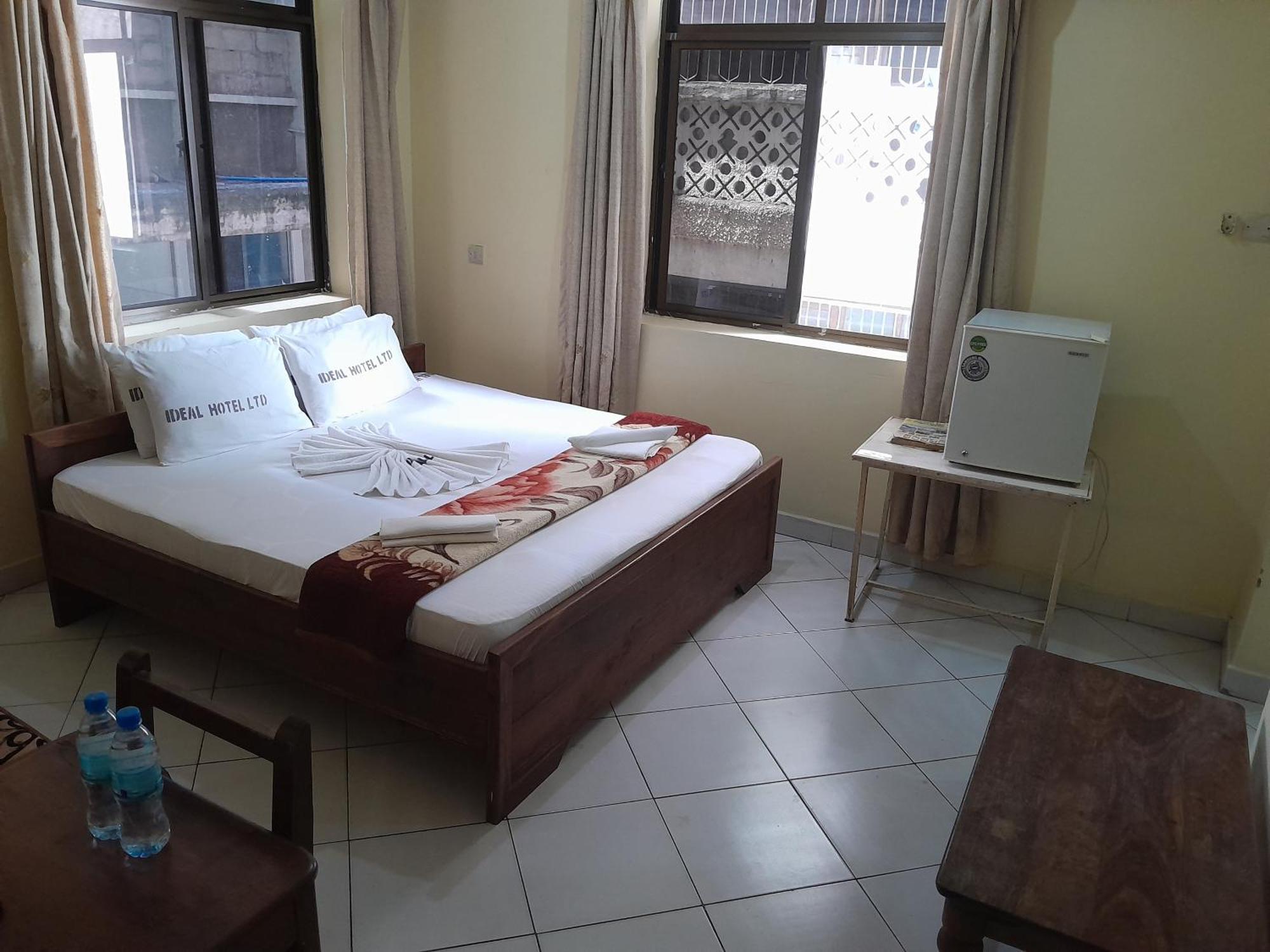 Hotel Ideal Dar es Salaam Exteriör bild