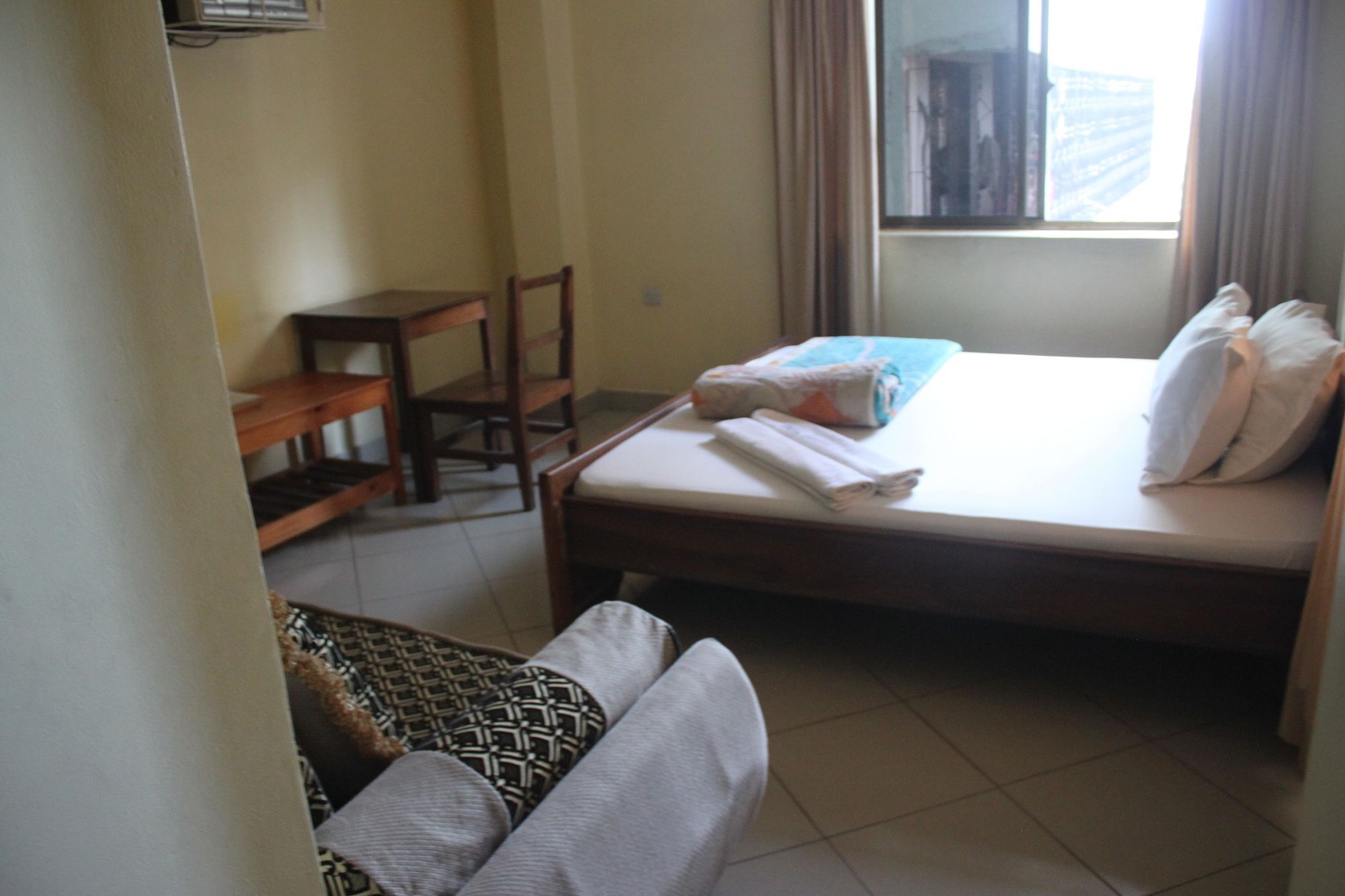 Hotel Ideal Dar es Salaam Exteriör bild